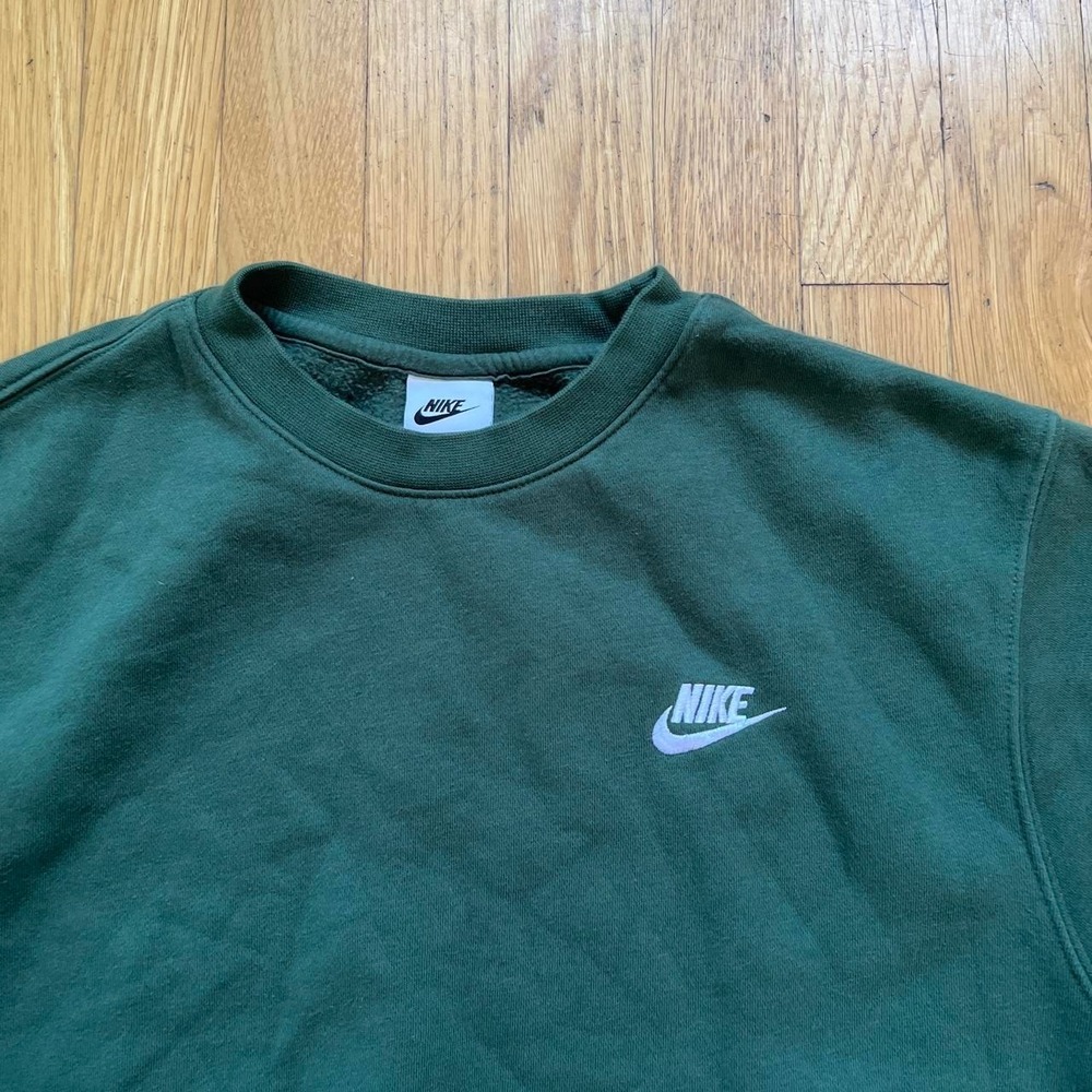 Nike green crewneck sweatshirt, Men's Small - Picture 3 of 7